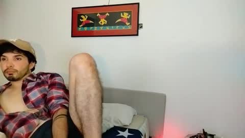 Snapshot of camilosaennz chatting on 12-17-25, 04:51 camilo online show from 12-17-25, 04:51