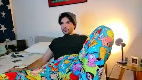 Snapshot of camilosaennz chatting on 01-07-26, 02:25 camilo online show from 01-07-26, 02:25