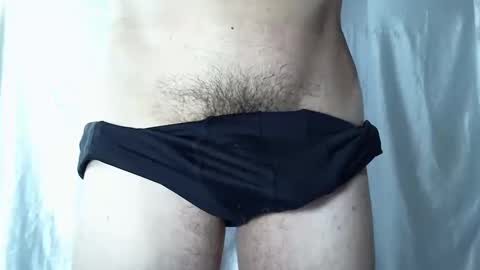 Snapshot of camilotuyo2000 chatting on 10-10-25, 02:49 CAMILO2000 online show from 10-10-25, 02:49