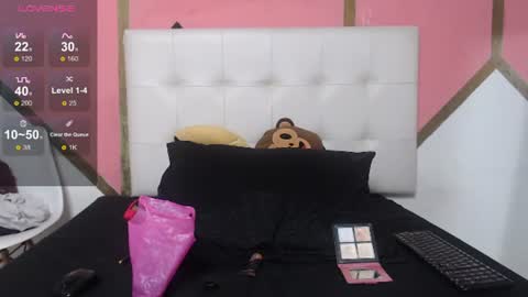CAMILA TYLOR  online show from 07-06-26, 11:40