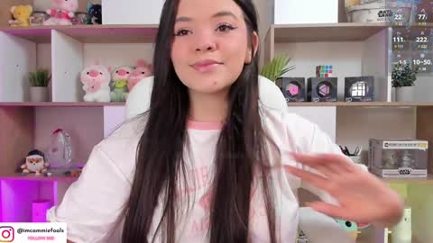 Snapshot of cammiefoalss chatting on 12-04-24, 12:25 Lets reach 200 thumbs up online show from 12-04-24, 12:25