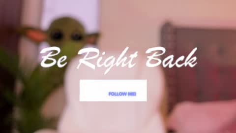 Snapshot of cammiefoalss chatting on 12-30-24, 04:19 Lets reach 200 thumbs up online show from 12-30-24, 04:19