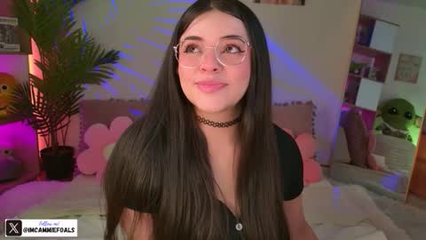 Snapshot of cammiefoalss chatting on 09-14-25, 01:21 Lets reach 200 thumbs up online show from 09-14-25, 01:21