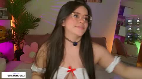 Snapshot of cammiefoalss chatting on 09-23-25, 02:20 Lets reach 200 thumbs up online show from 09-23-25, 02:20