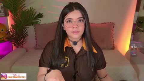 Snapshot of cammiefoalss chatting on 10-14-25, 03:02 Lets reach 200 thumbs up online show from 10-14-25, 03:02