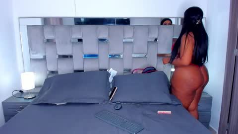 Camila online show from 10-07-25, 03:31