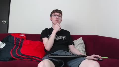       online show from 09-22-25, 04:53