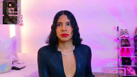 Call me GIN  online show from 11-22-25, 01:37