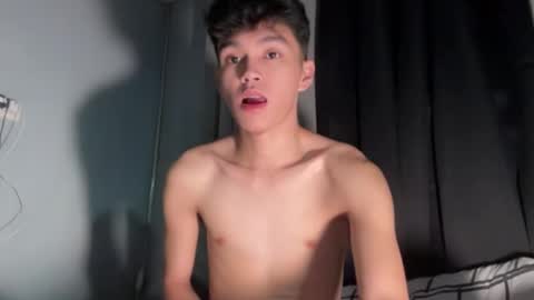 Ethan online show from 12-04-25, 02:59