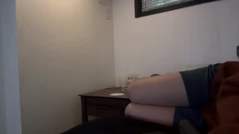 Snapshot of canadianboy204 chatting on 06-14-26, 02:24 canadianboy204 online show from 06-14-26, 02:24