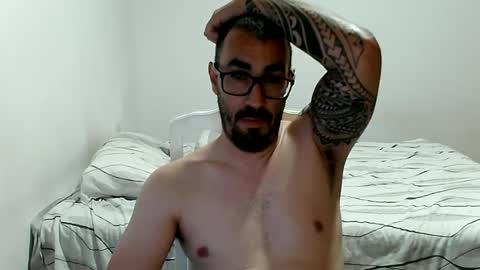 Snapshot of canario2388 chatting on 06-15-26, 07:49 canario2388 online show from 06-15-26, 07:49