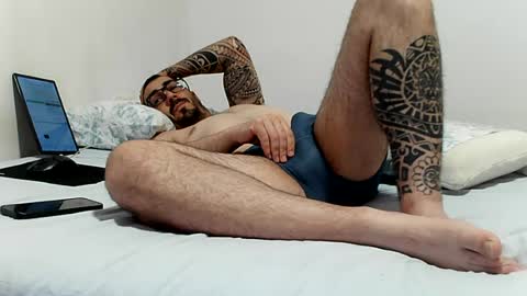 Snapshot of canario2388 chatting on 07-02-26, 10:27 canario2388 online show from 07-02-26, 10:27