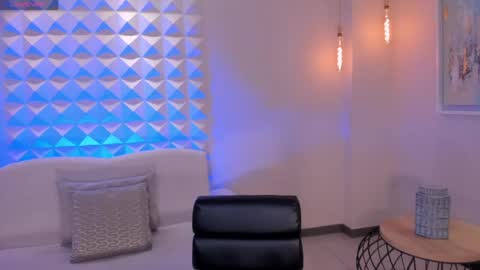  Candanse R  online show from 04-18-26, 02:15