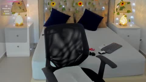 Candie  online show from 03-07-25, 05:49