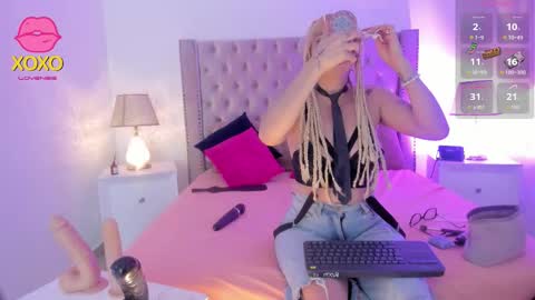 Candie  online show from 11-28-25, 02:42