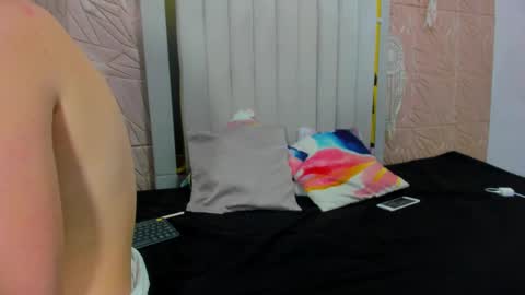 candise online show from 11-19-25, 07:36