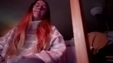 Snapshot of candismiths chatting on 11-10-25, 07:51 Candi online show from 11-10-25, 07:51