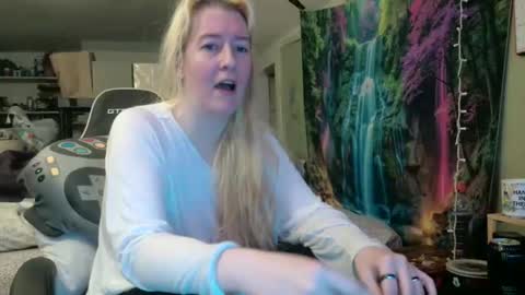 Snapshot of candismiths chatting on 05-14-26, 07:04 Candi online show from 05-14-26, 07:04