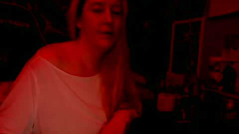 Snapshot of candismiths chatting on 07-08-26, 01:04 Candi online show from 07-08-26, 01:04