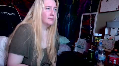 Snapshot of candismiths chatting on 07-23-26, 02:37 Candi online show from 07-23-26, 02:37