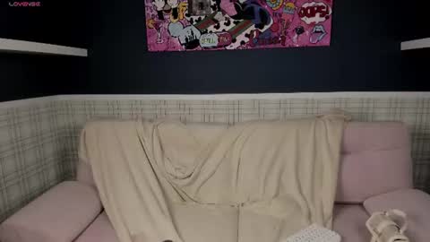 Snapshot of candy__fang chatting on 06-15-26, 10:06 Candy online show from 06-15-26, 10:06