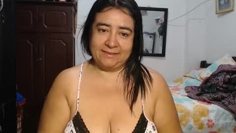 lucy online show from 01-12-26, 03:34