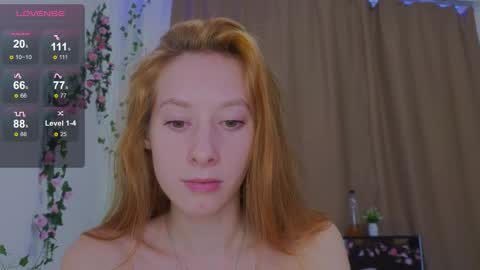 candy_flosse online show from 09-24-25, 08:28