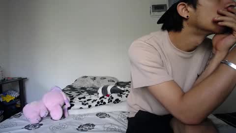 Candy  Grey online show from 11-18-25, 01:37