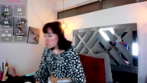 Candy hot online show from 02-03-26, 07:19