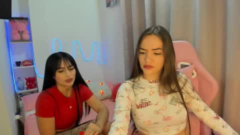 candy_kitty7343 online show from 02-14-26, 03:03