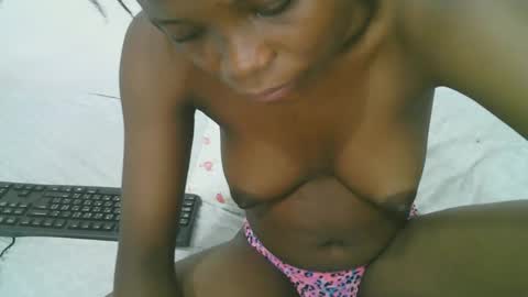 Snapshot of candy_lisah chatting on 04-30-26, 10:25 Lisa online show from 04-30-26, 10:25
