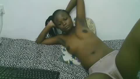 Snapshot of candy_lisah chatting on 05-09-26, 12:54 Lisa online show from 05-09-26, 12:54
