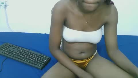Snapshot of candy_lisah chatting on 06-07-26, 02:21 Lisa online show from 06-07-26, 02:21