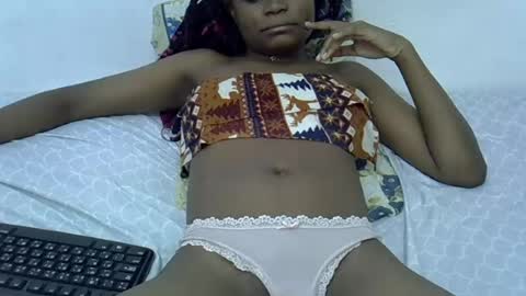 Snapshot of candy_lisah chatting on 06-20-26, 03:20 Lisa online show from 06-20-26, 03:20