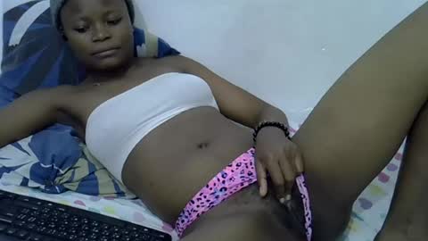 Snapshot of candy_lisah chatting on 07-18-26, 10:30 Lisa online show from 07-18-26, 10:30