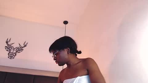 CANDY LOVE  DANNA online show from 11-30-25, 06:12