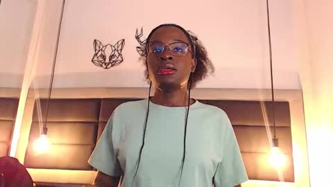 CANDY LOVE  DANNA online show from 12-18-25, 11:55