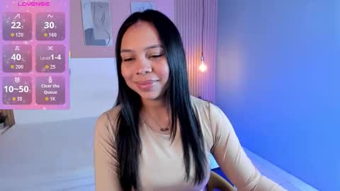 Snapshot of candy_lux30 chatting on 09-30-25, 04:17 Candy online show from 09-30-25, 04:17