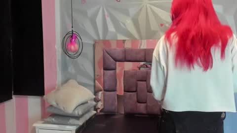 Ania online show from 02-06-25, 10:59