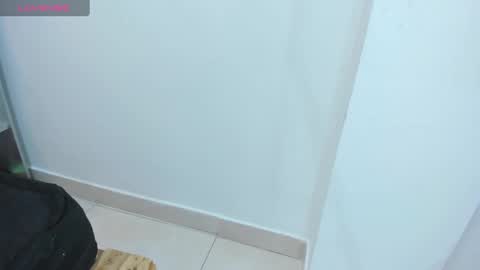 Snapshot of candy_rogeers chatting on 03-12-25, 03:46 Candy online show from 03-12-25, 03:46