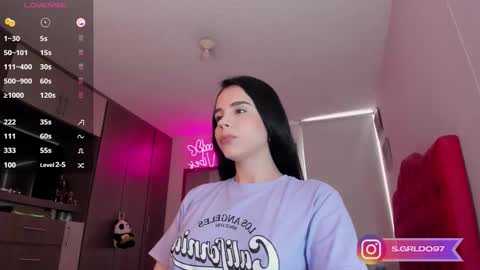 Snapshot of candy_sharpay chatting on 09-29-25, 03:39 Ana online show from 09-29-25, 03:39