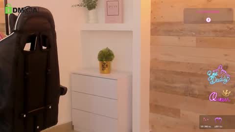 CANDY online show from 03-14-26, 07:52