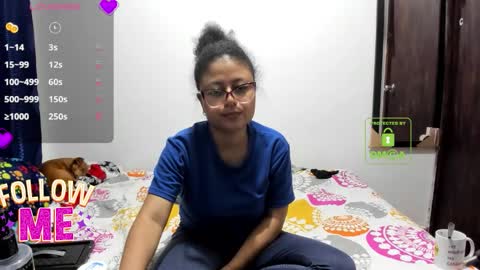 candy_val online show from 03-17-26, 04:17