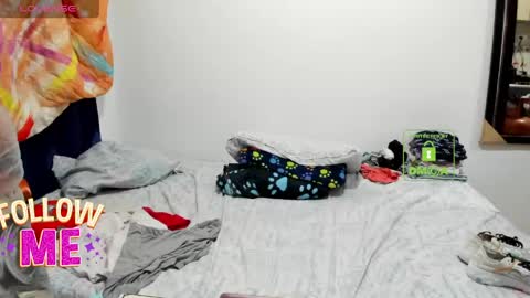 Snapshot of candy_val chatting on 05-23-26, 07:24 candy_val online show from 05-23-26, 07:24
