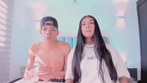 Snapshot of candyandmarilyn chatting on 10-04-25, 08:18 and MarilynHot online show from 10-04-25, 08:18