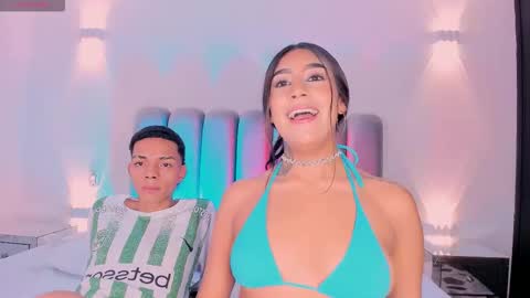 Snapshot of candyandmarilyn chatting on 11-13-25, 10:30 and MarilynHot online show from 11-13-25, 10:30