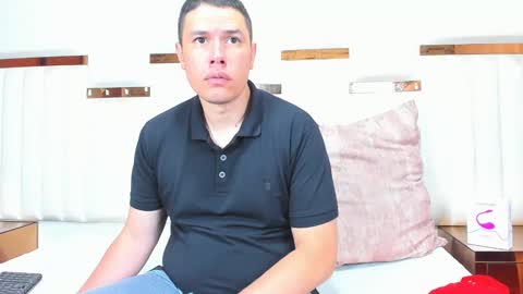 candyandsteven online show from 11-05-25, 02:55