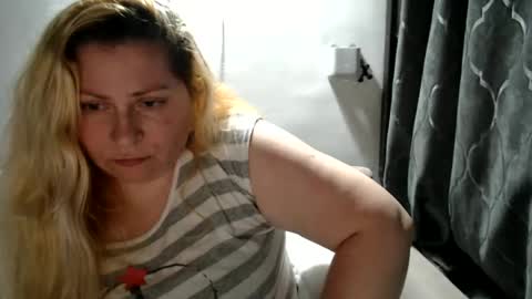 Laura online show from 03-07-25, 02:57