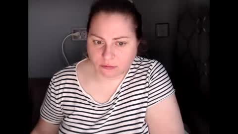 Laura online show from 09-18-25, 07:32