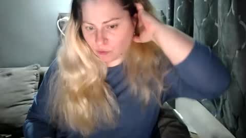 Laura online show from 01-18-26, 05:28